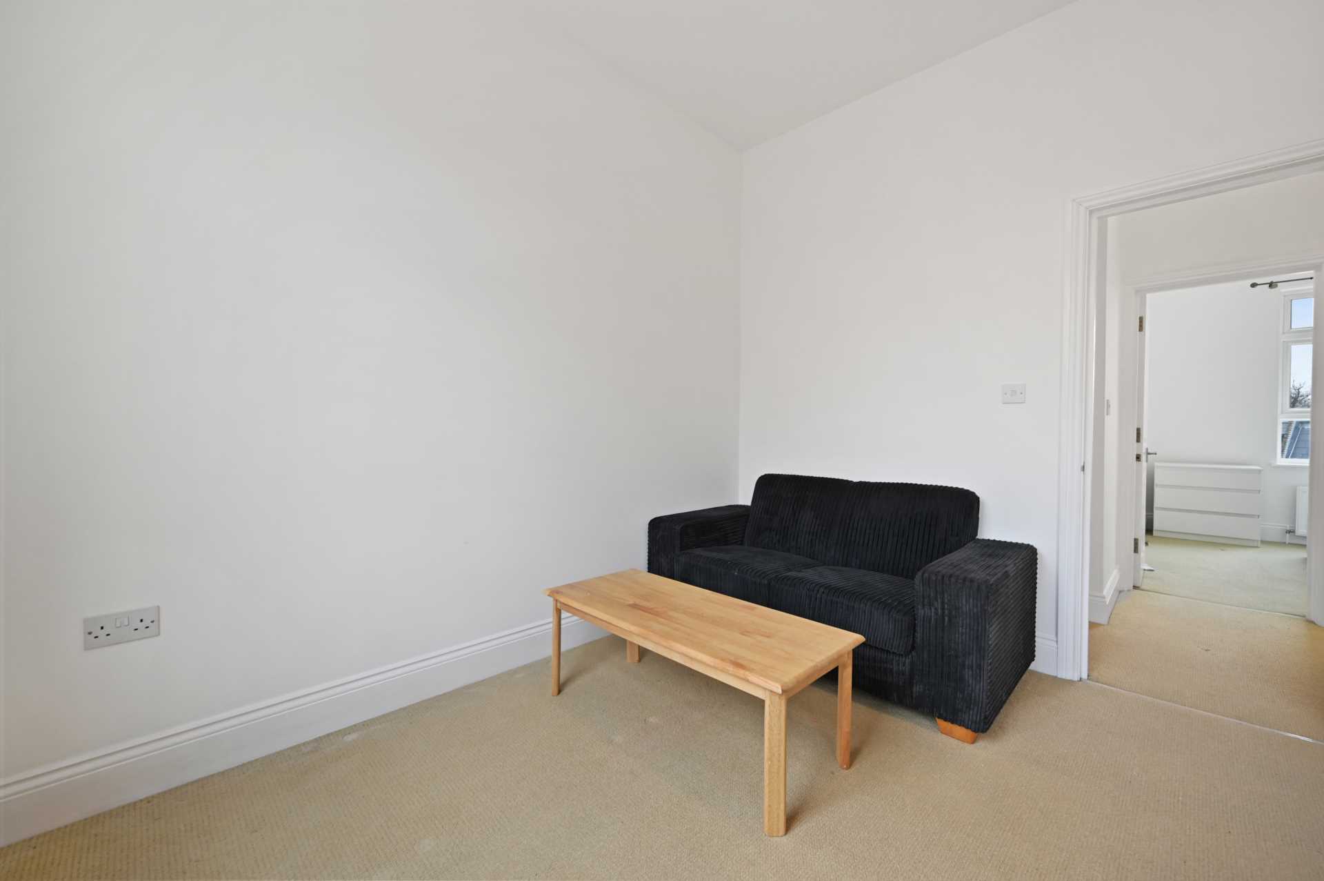 Lillie Road, Fulham, London SW6 7PA, Image 2