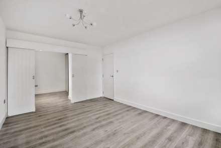 Bush Court, Shepherds Bush Green, London, W12 8PL, Image 6