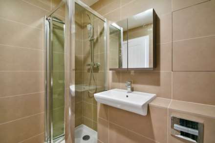 Bush Court, Shepherds Bush Green, London, W12 8PL, Image 7