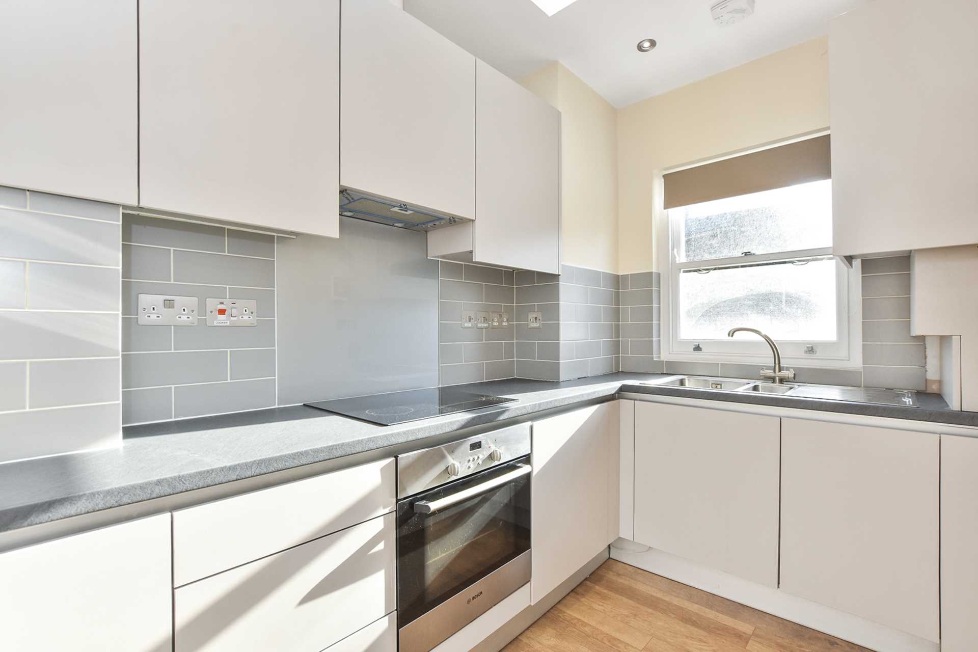 Caledonian Road, Kings Cross, N1 9DT, Image 2