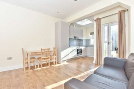 Caledonian Road, Kings Cross, N1 9DT, Image 6