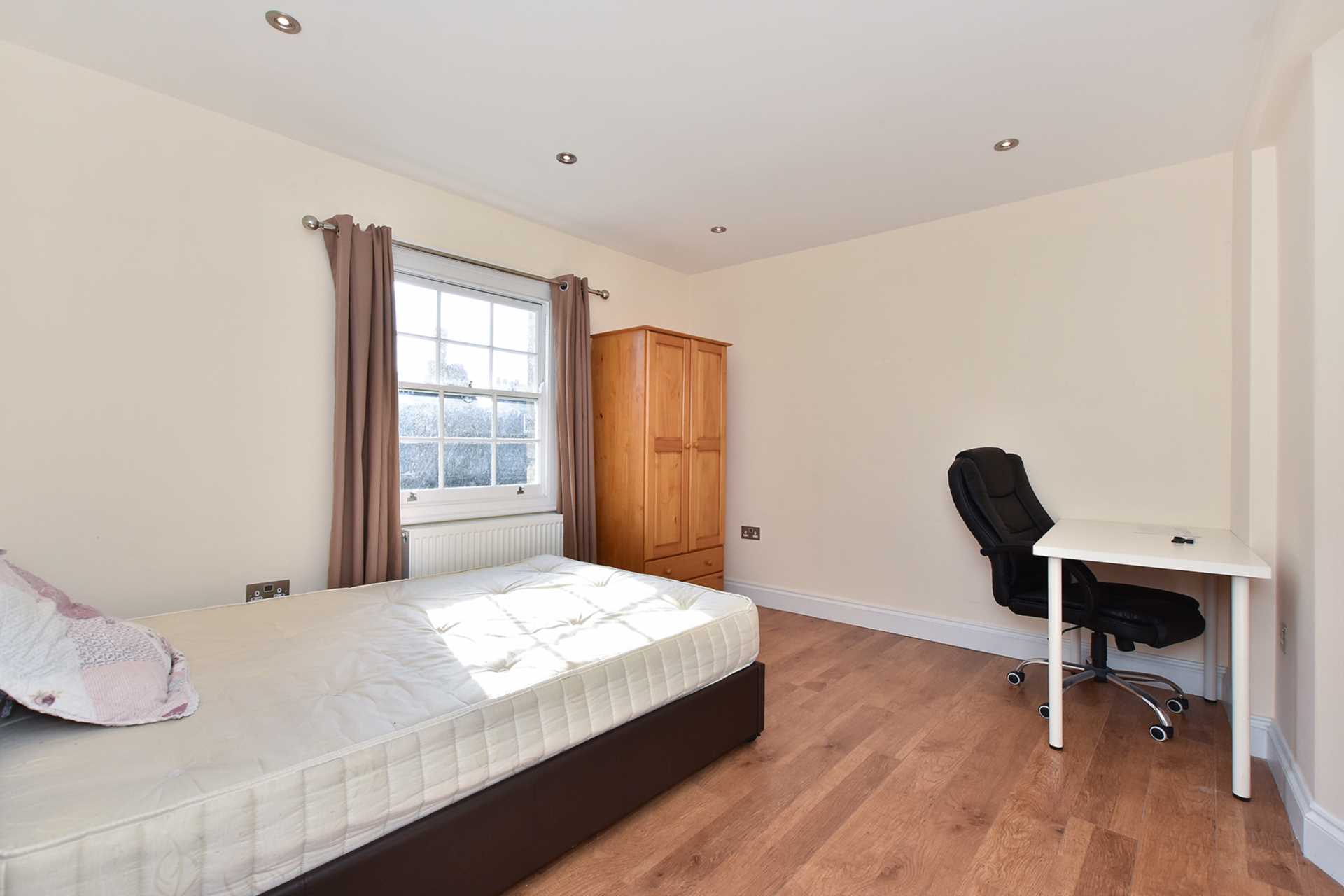 Caledonian Road, Kings Cross, London N1 9DT, Image 4