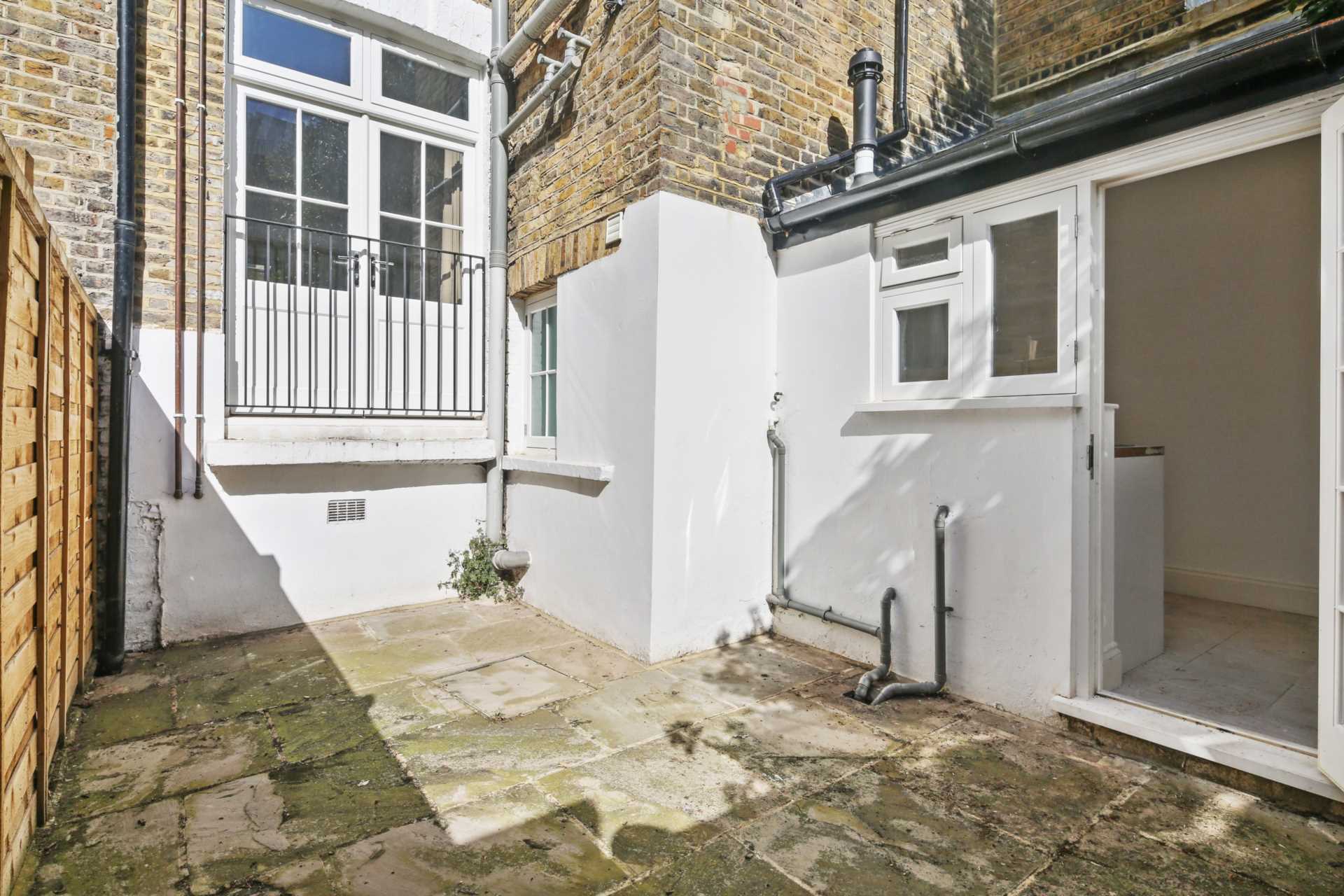Tunis Road, Shepherds Bush, London W12 7EY, Image 5
