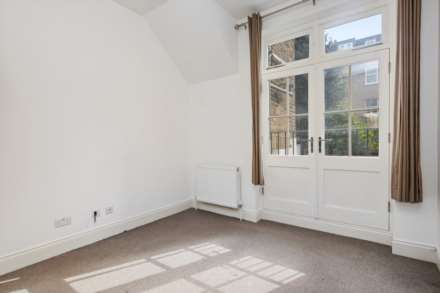 Tunis Road, Shepherds Bush, London W12 7EY, Image 4
