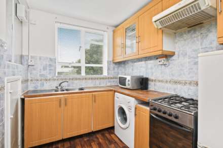 Paddenswick Court, Hammersmith W6 0UF, Image 2
