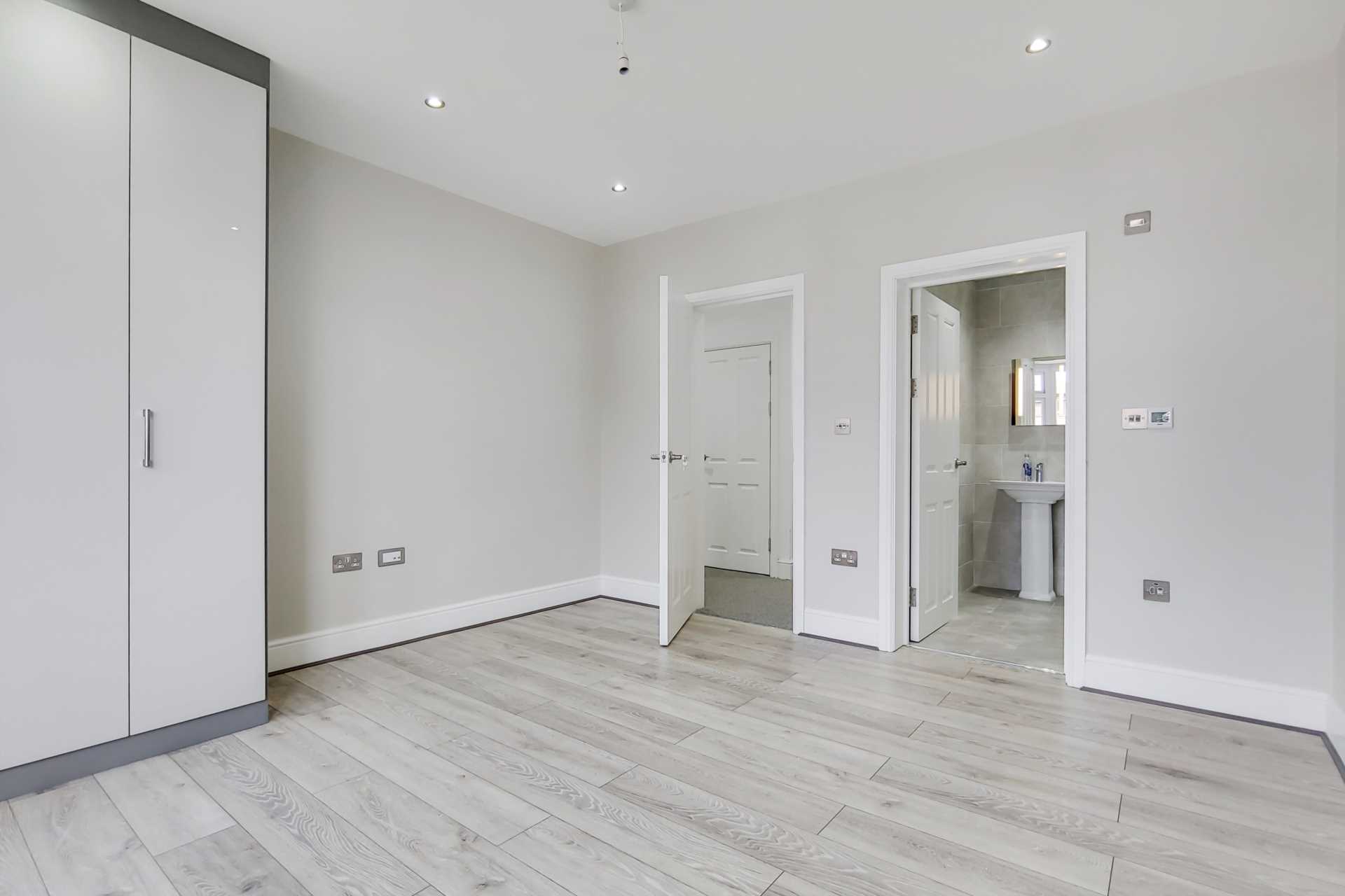 ST DUNSTANS AVENUE, LONDON, W3 6QL, Image 5