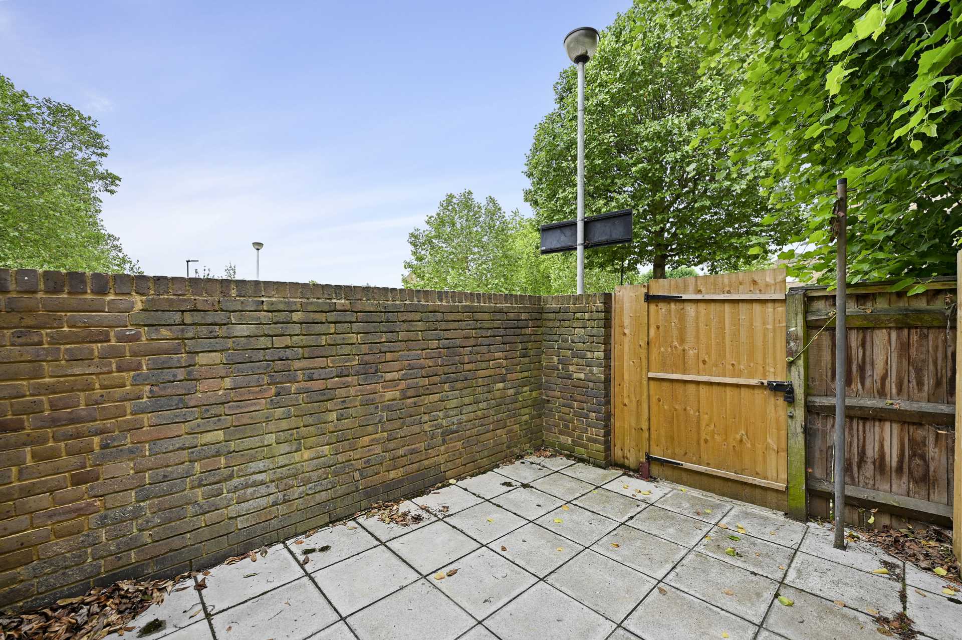 Adeney Close, Hammersmith, London W6 8ET, Image 1