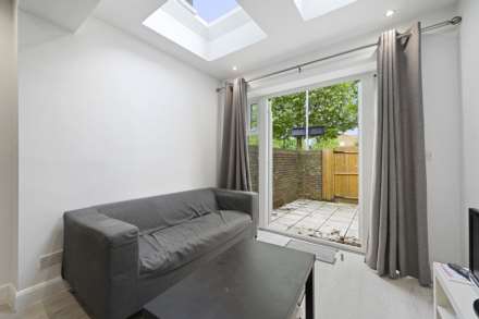 Adeney Close, Hammersmith, London W6 8ET, Image 3
