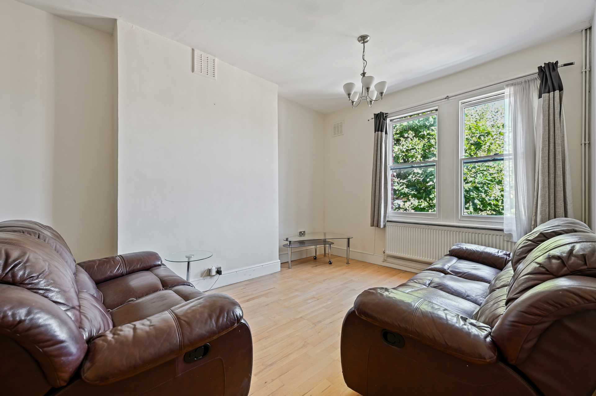 Ormiston Grove, Shepherds Bush, London W12 0JT, Image 3