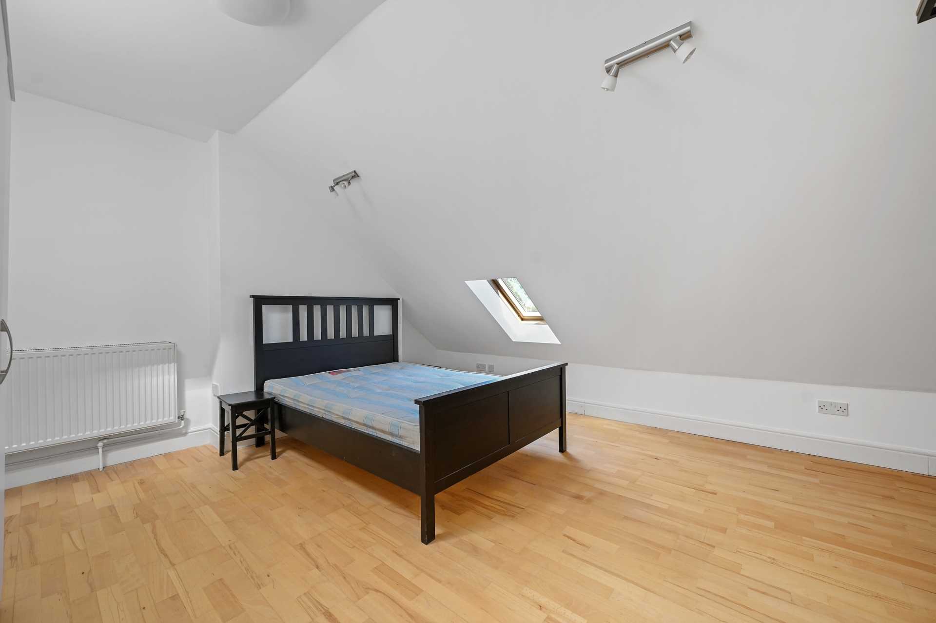 Ormiston Grove, Shepherds Bush, London W12 0JT, Image 8