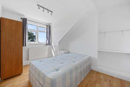 Ormiston Grove, Shepherds Bush, London W12 0JT, Image 6