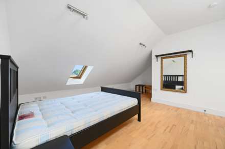 Ormiston Grove, Shepherds Bush, London W12 0JT, Image 9