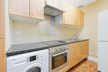 Batoum Gardens, Hammersmith, London W6 7QB, Image 5