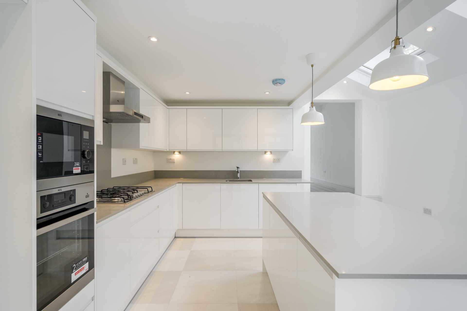 Cobbold Road, London, W12 9LW, Image 12