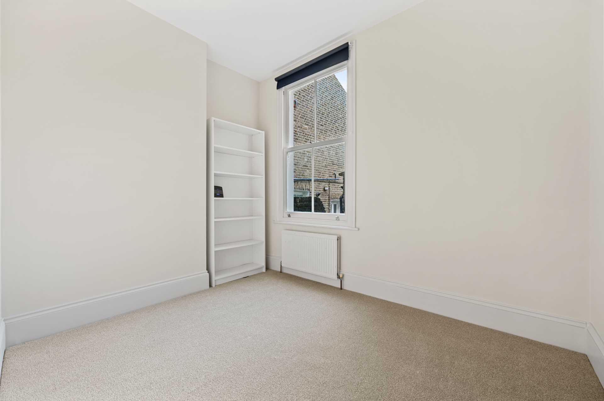 Oaklands Grove, Shepherds Bush, London W12 0JA, Image 9