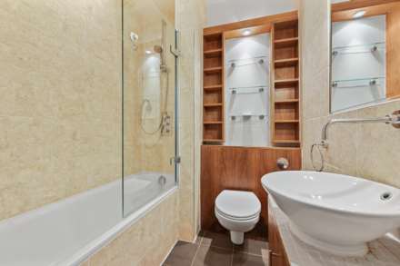 Oaklands Grove, Shepherds Bush, London W12 0JA, Image 10