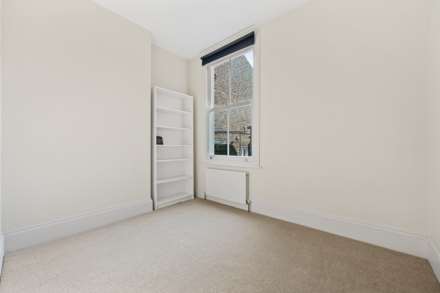 Oaklands Grove, Shepherds Bush, London W12 0JA, Image 9