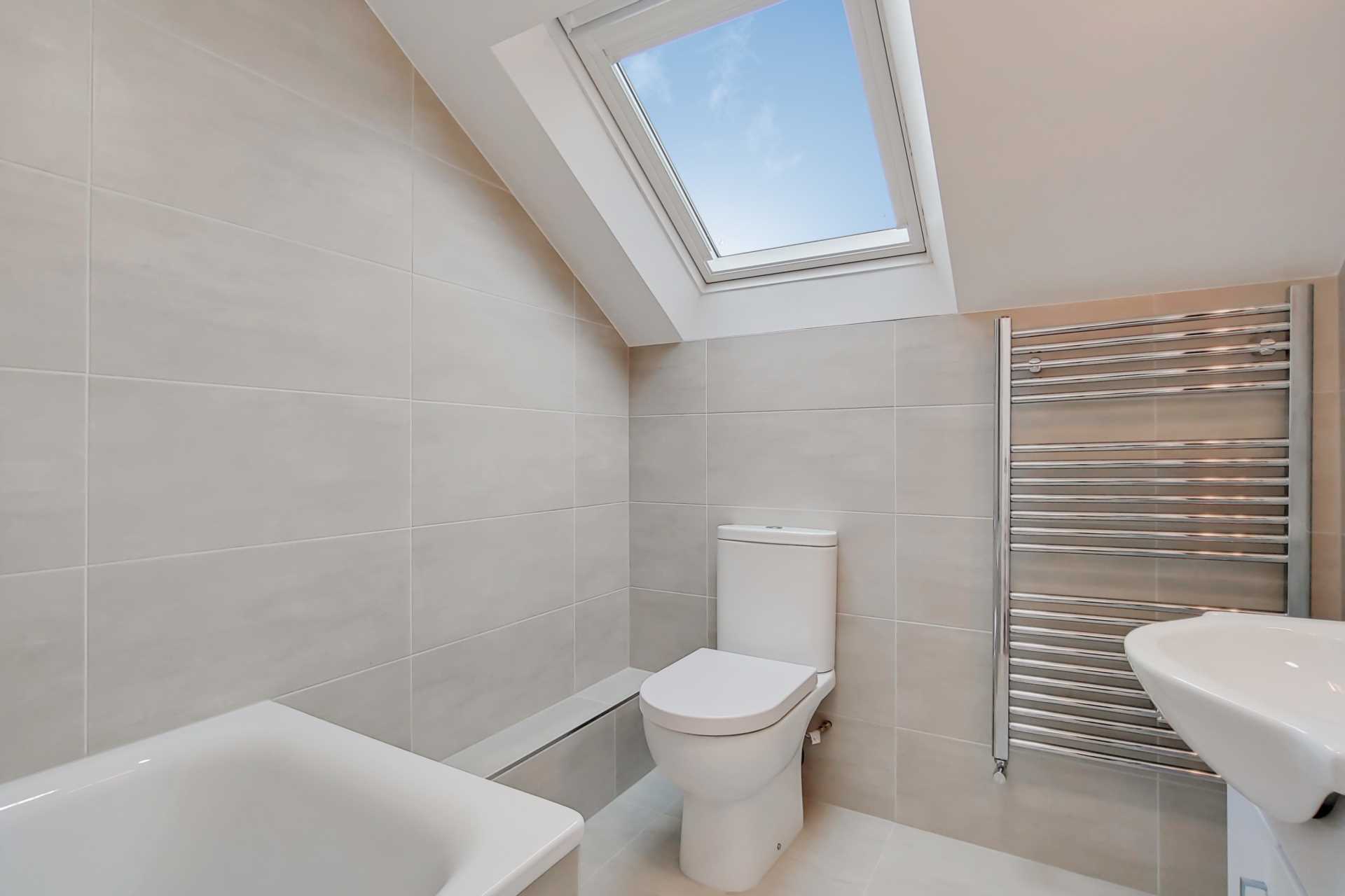 Ormiston Grove, Shepherds Bush, W12 0JR, Image 13