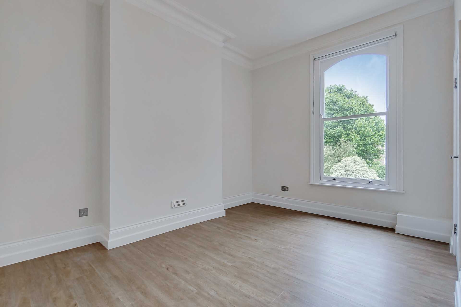Ormiston Grove, Shepherds Bush, W12 0JR, Image 9