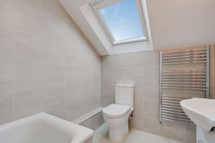 Ormiston Grove, Shepherds Bush, W12 0JR, Image 13