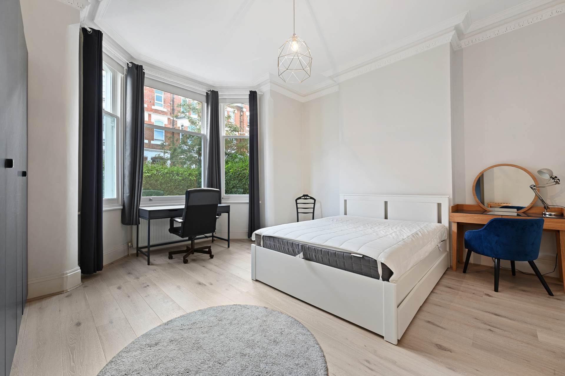 Ormiston Grove, London, W12 0JR, Image 8