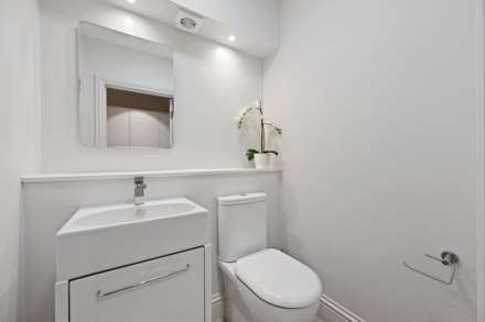Ormiston Grove, London, W12 0JR, Image 11