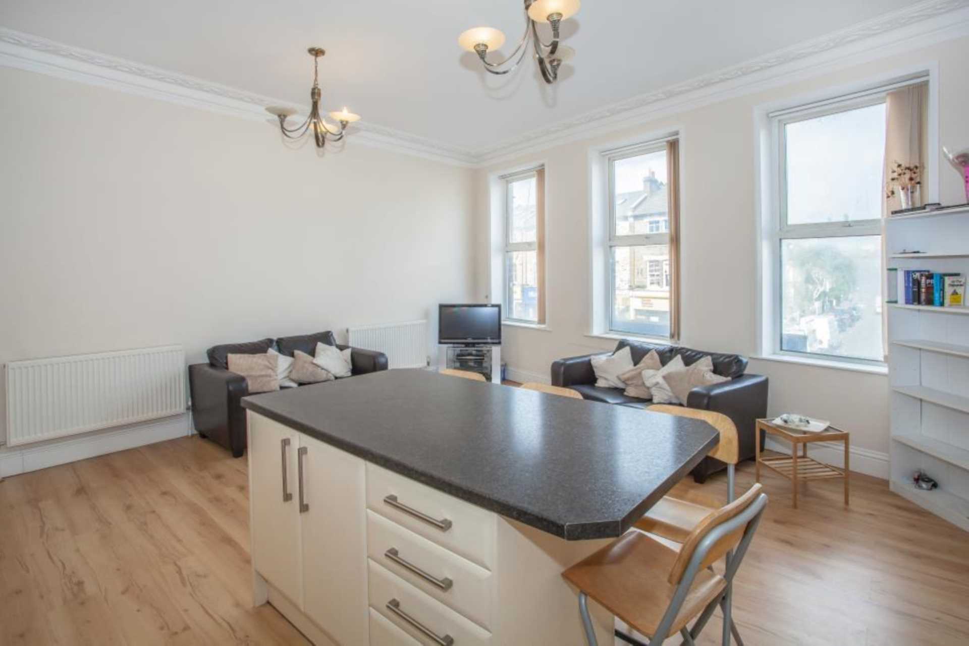 Uxbridge Road, Shepherds Bush, W12 8LH, Image 1