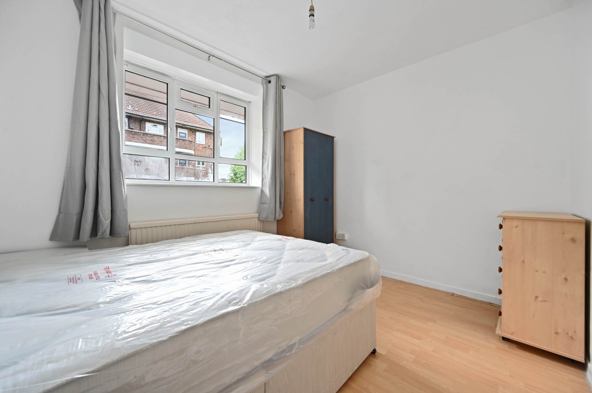 Canning House, White City, London, W12, Image 2