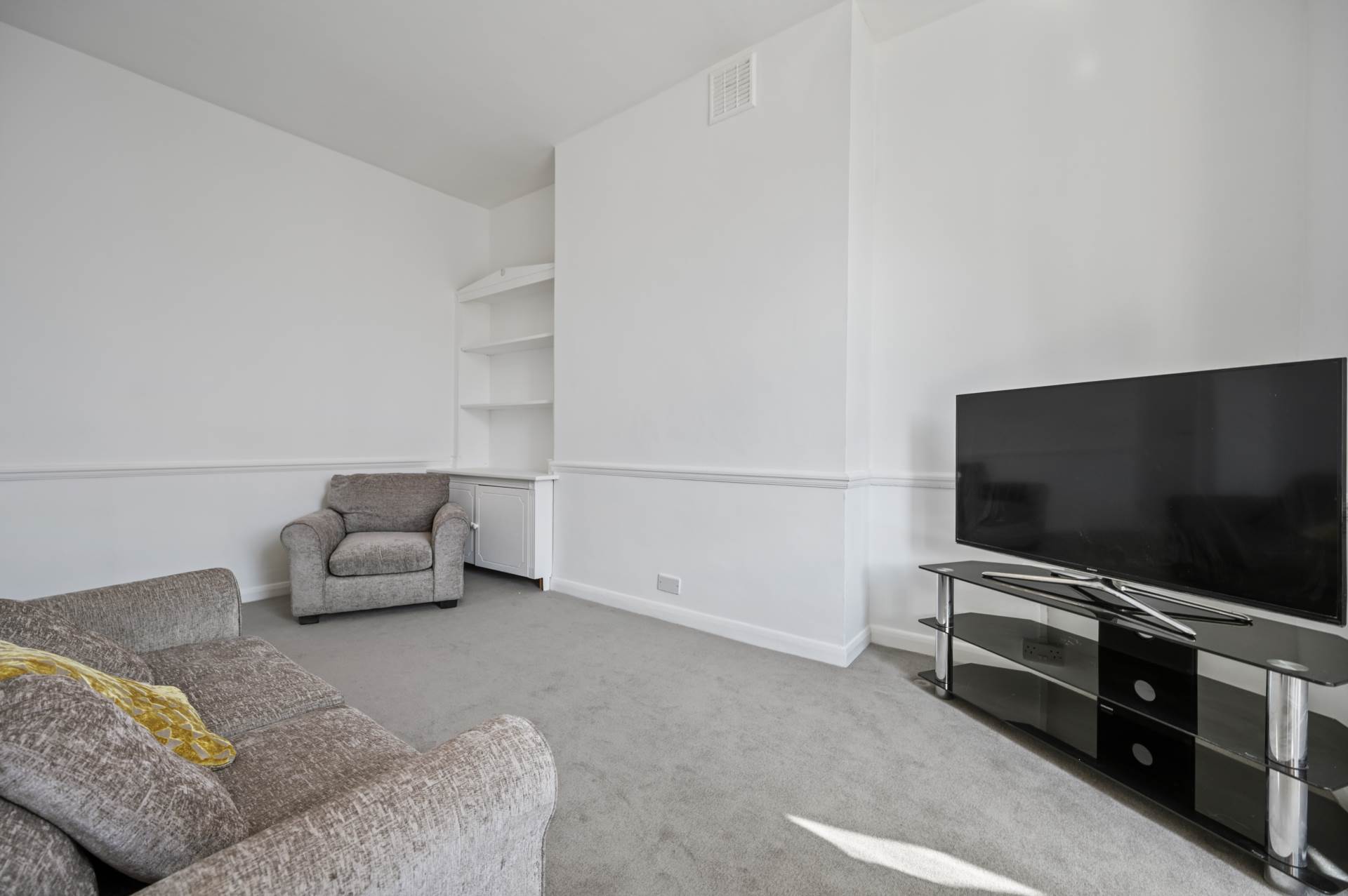 Ormiston Grove, Shepherds Bush, London W12 0JT, Image 10