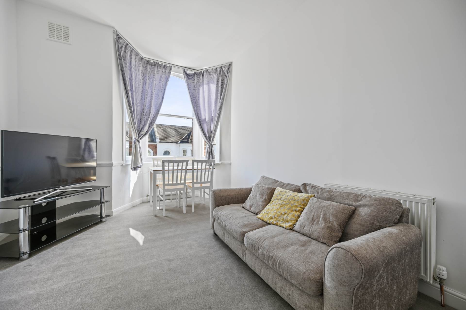 Ormiston Grove, Shepherds Bush, London W12 0JT, Image 9