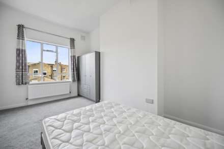 Ormiston Grove, Shepherds Bush, London W12 0JT, Image 6