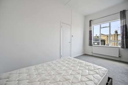 Ormiston Grove, Shepherds Bush, London W12 0JT, Image 7