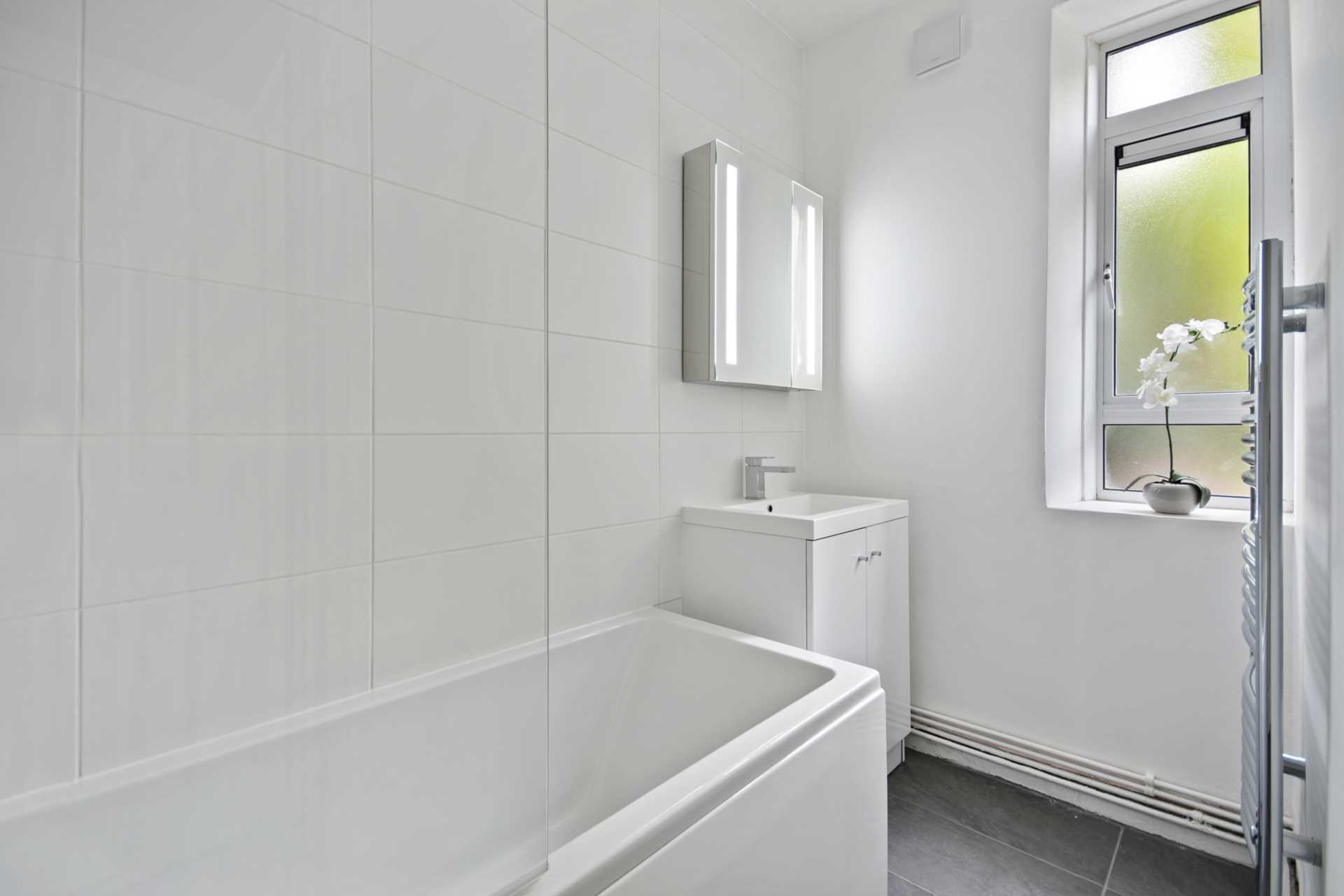 Winthrop House, White City, W12 7QB, Image 9