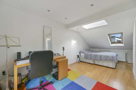 Bulwer Street, Shepherds Bush, W12 8AP, Image 9