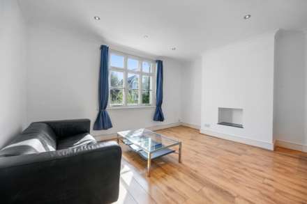 St Stephens Avenue, Shepherds Bush, W12 8JH, Image 5