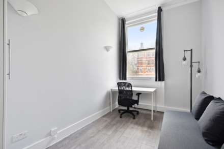 Queens Gate, South Kensington, SW7 5HR, Image 2