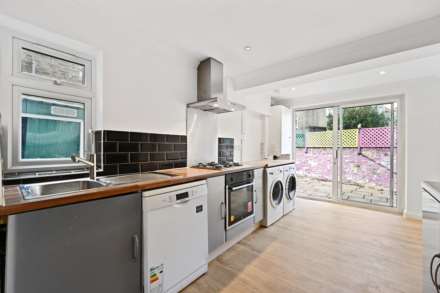 Sterne Street, Shepherds Bush, W12 8AB, Image 7