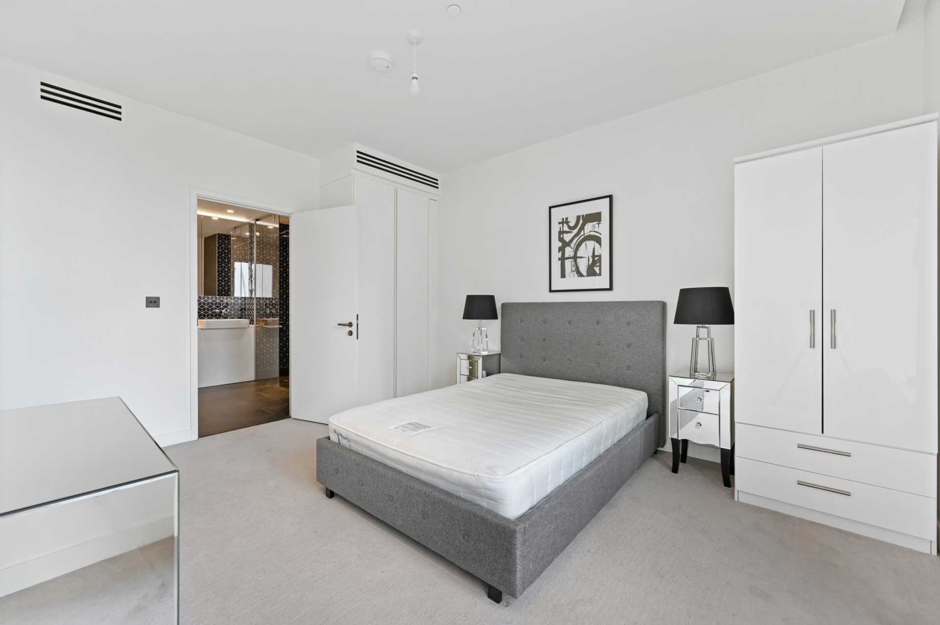 Wood Crescent, White City, London W12 7GN, Image 11
