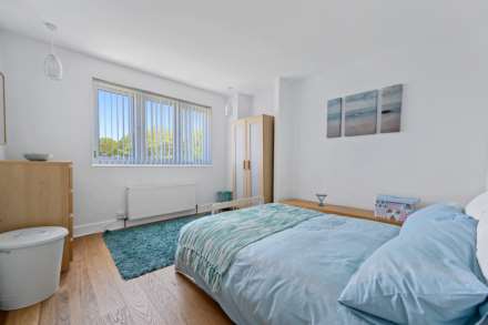 Chiswick Lane, Chiswick, London W4 2LR, Image 7