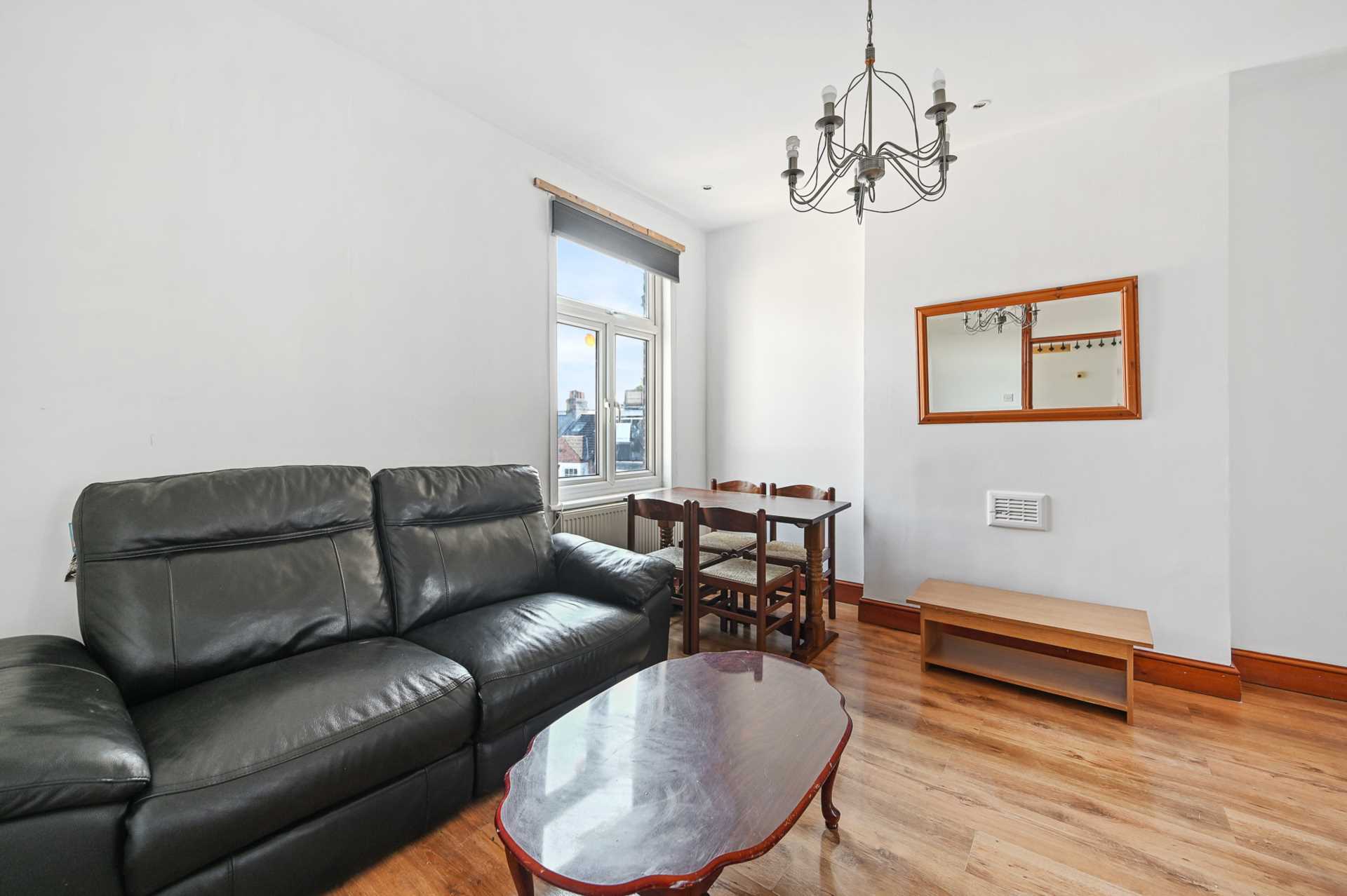 Uxbridge Road, Shepherds Bush LONDON, W12 8NR, Image 2