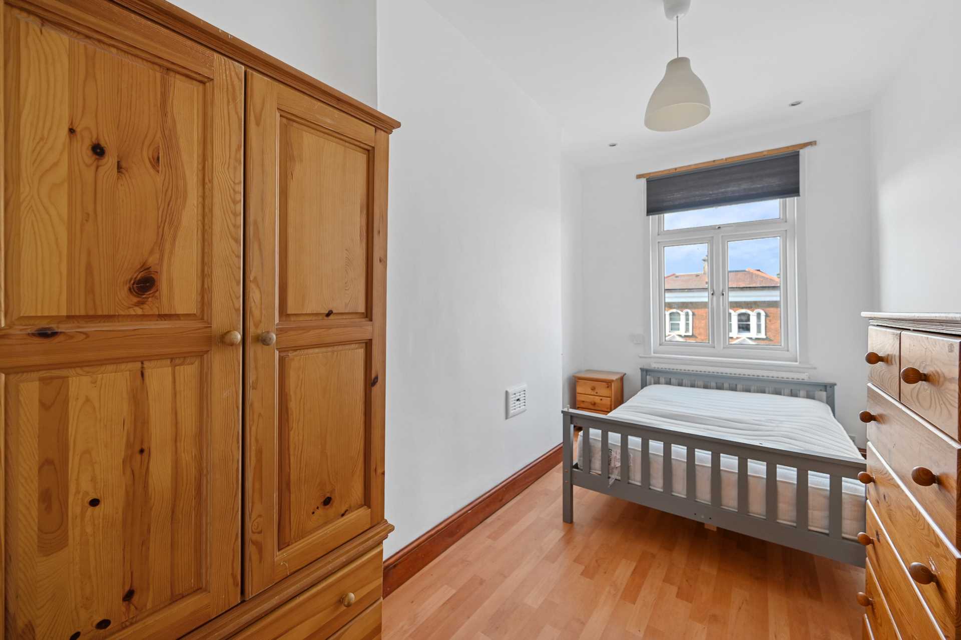 Uxbridge Road, Shepherds Bush LONDON, W12 8NR, Image 7
