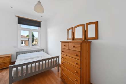 Uxbridge Road, Shepherds Bush LONDON, W12 8NR, Image 8
