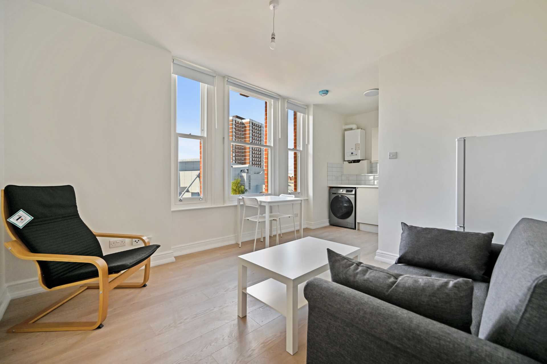 Richmond Way, West Kensington, London W12 8LN, Image 2