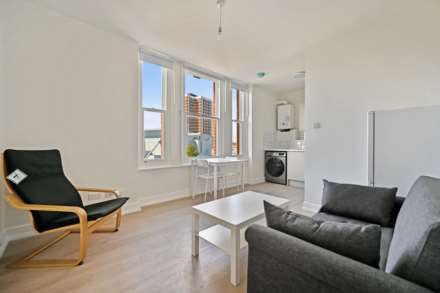 Richmond Way, West Kensington, London W12 8LN, Image 2