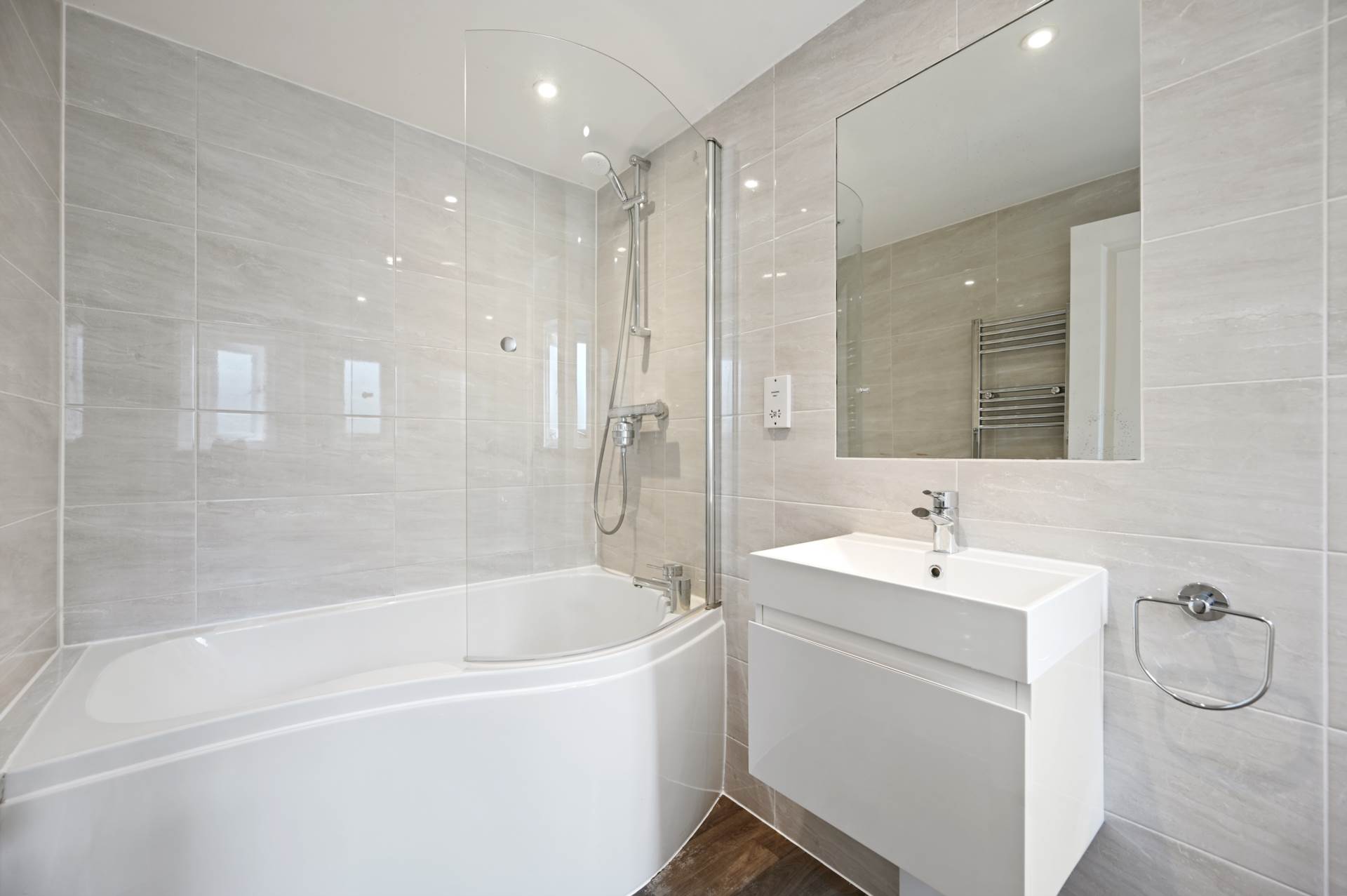 Tunis Road, Shepherds Bush, London W12 7EY, Image 9