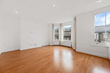 1 Bedroom Flat, Tunis Road, Shepherds Bush, London W12 7EY