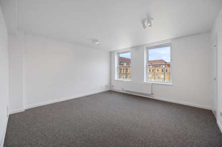 Fulham Court, Fulham, SW6 5QB, Image 3