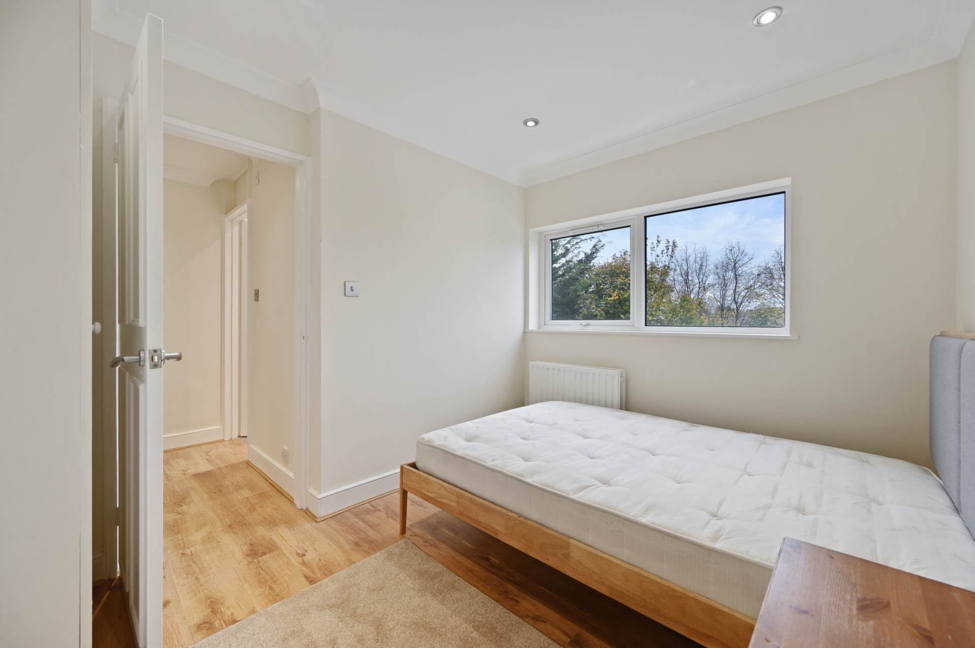 Bloomsbury Close, Ealing Common, London W5 3SF, Image 5