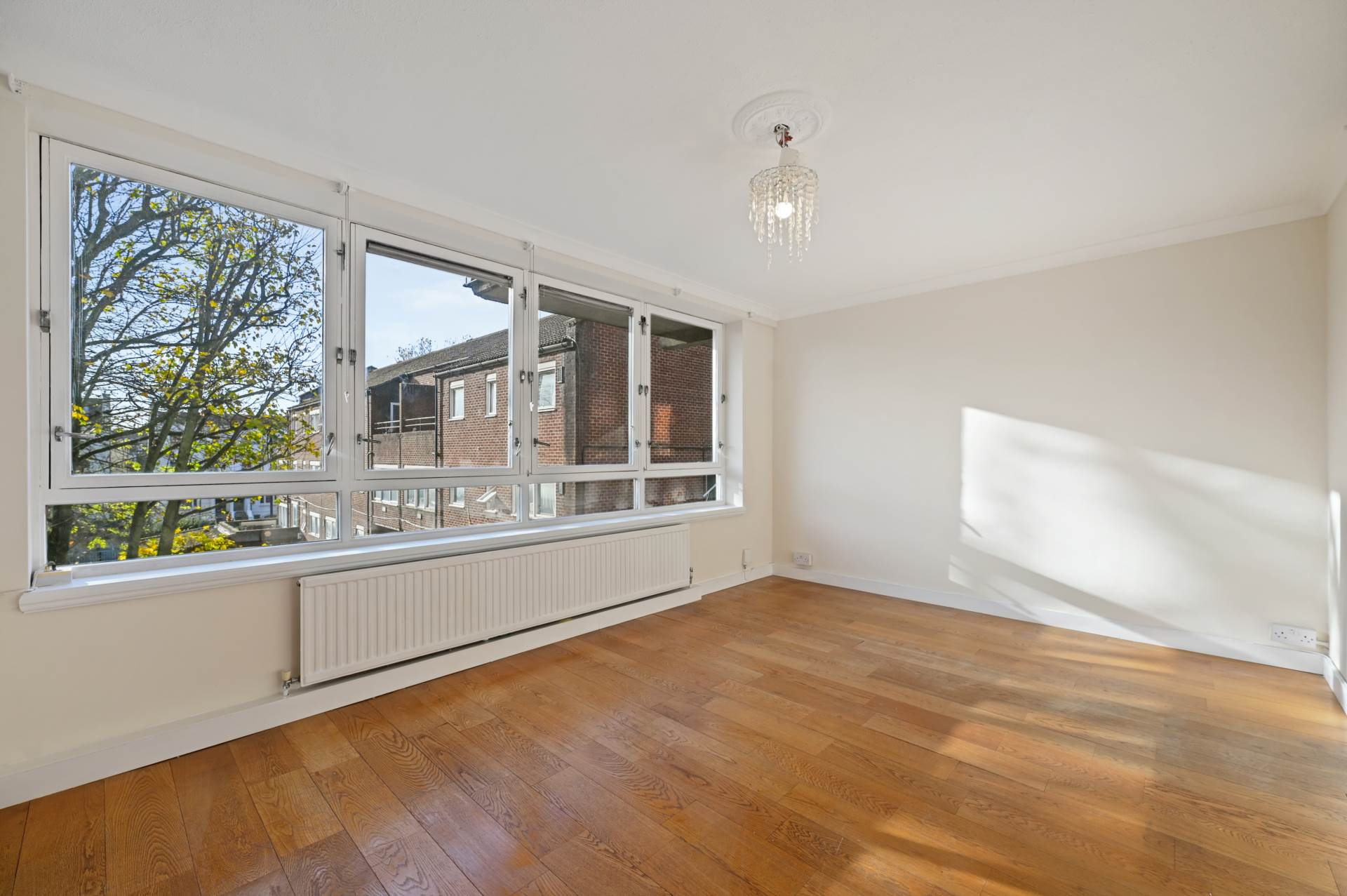 Ollgar Close, Shepherds Bush, W12 0NF, Image 2
