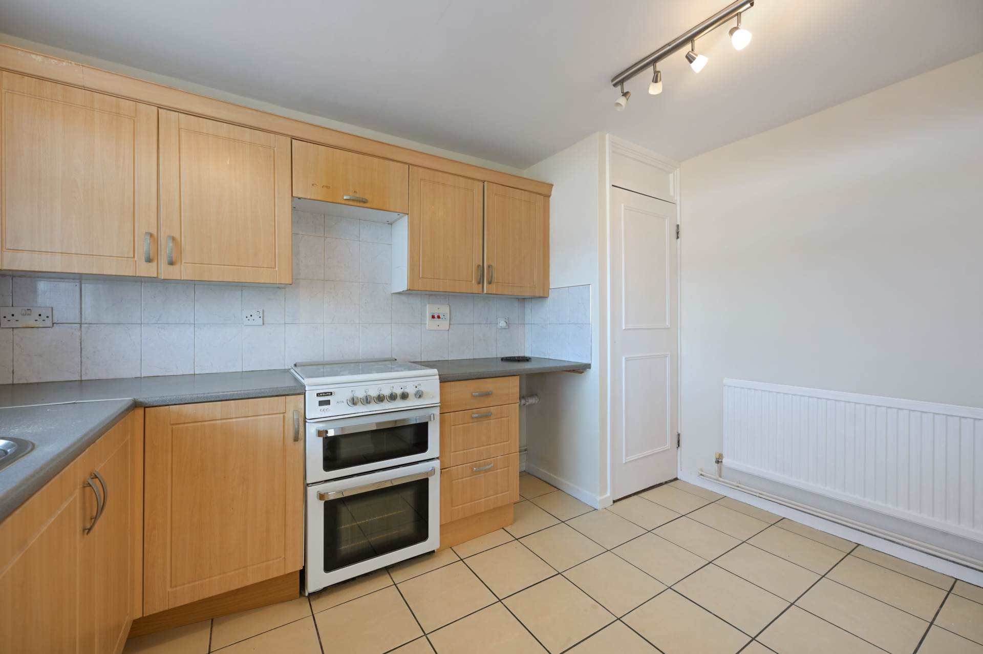 Ollgar Close, Shepherds Bush, W12 0NF, Image 8
